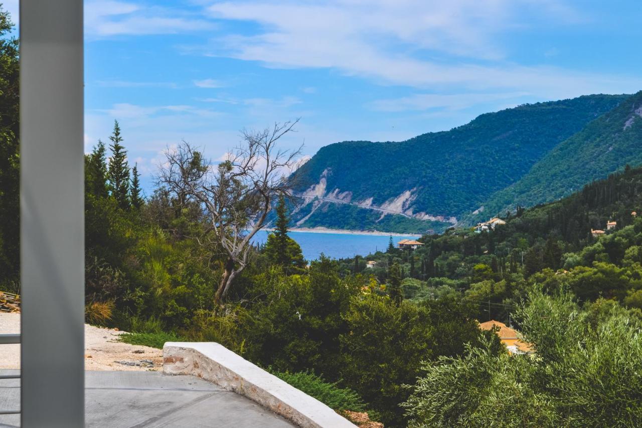 Av Apartment Áyios Nikítas Esterno foto