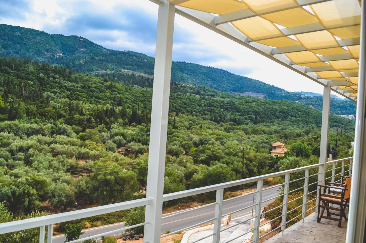 Av Apartment Áyios Nikítas Esterno foto